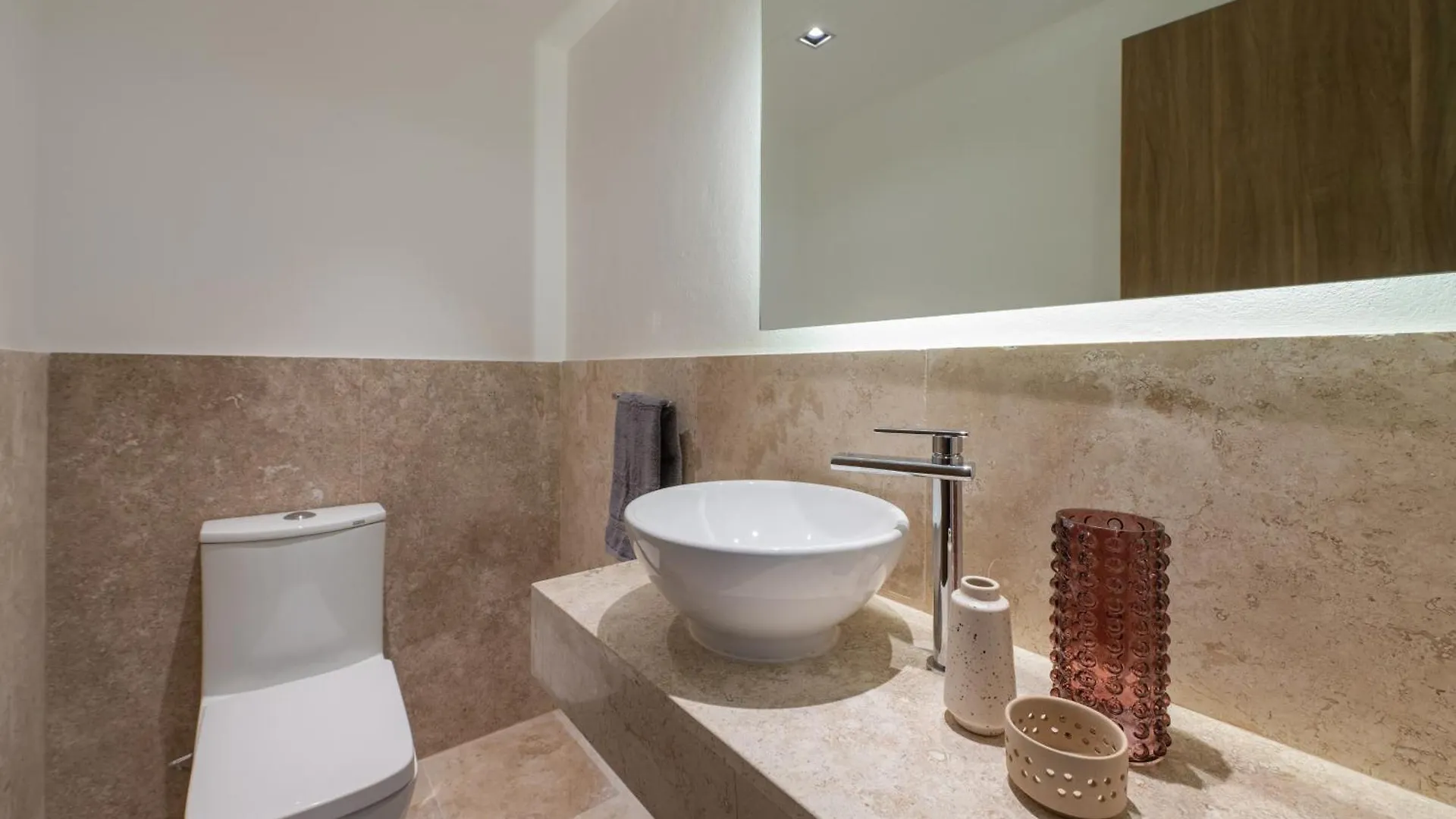 Marina Vista Retreat In Cancun La Amada Apartment