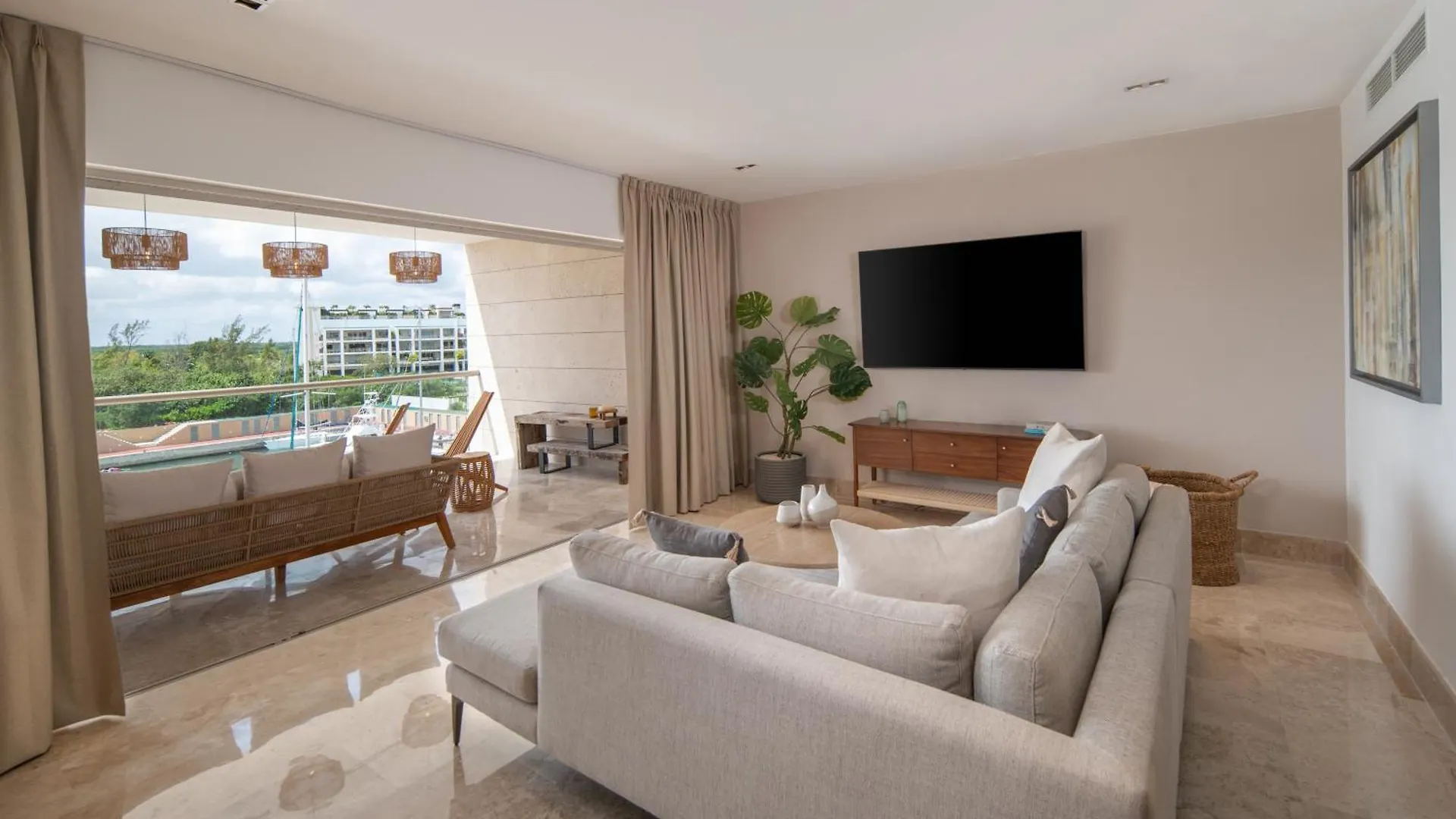Marina Vista Retreat In Cancun La Amada 公寓